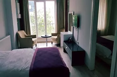 هتل ارا گلد